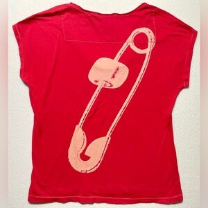 Gap Red T-Shirt Women Size XL “A Tshirt Can Change The World” Safety Pin Graphic